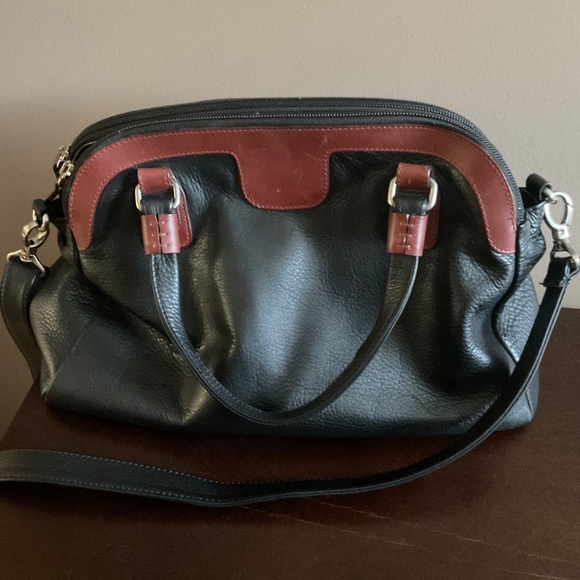 Purse - Picture 2 of 5
